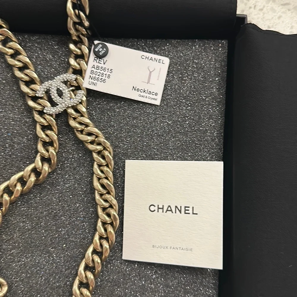 Chanel necklace gold color & Strauss CC Bolero NWT, Full Set - Picture 3 of 16